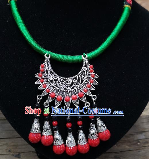 Chinese Traditional Jewelry Accessories Yunnan Minority Sliver Necklace for Women