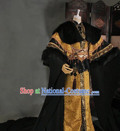 Chinese Traditional Ancient Swordsman Royal Highness Costumes for Men