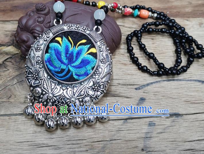 Chinese Traditional Jewelry Accessories Yunnan Miao Minority Embroidered Blue Lotus Necklace for Women