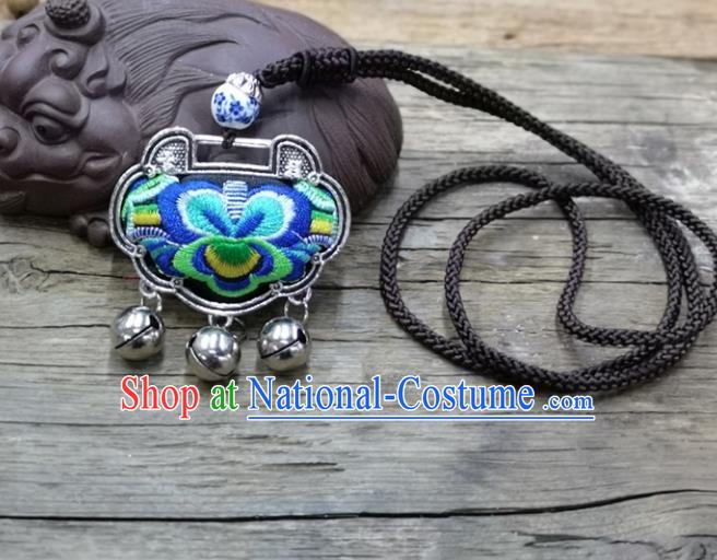 Chinese Traditional Accessories Yunnan Minority Necklace Embroidered Royalblue Butterfly Longevity Lock for Women