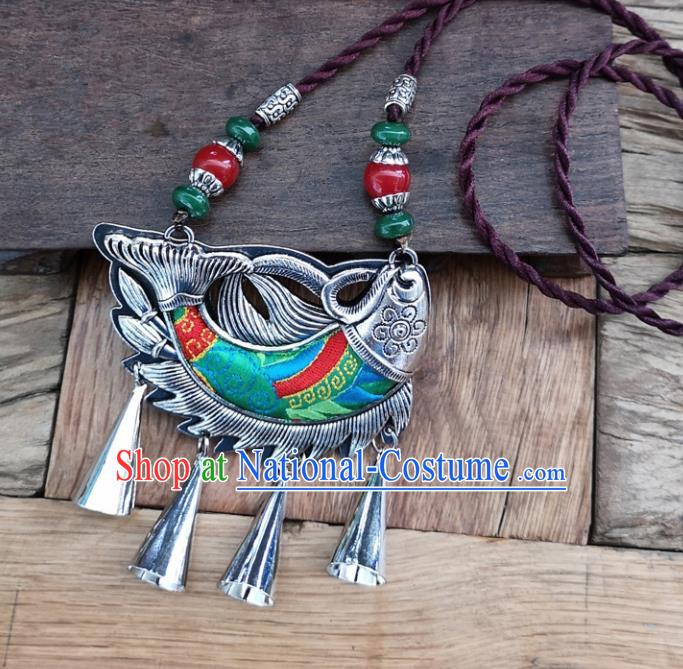 Chinese Traditional Jewelry Accessories Yunnan Minority Embroidered Blue Fish Necklace for Women