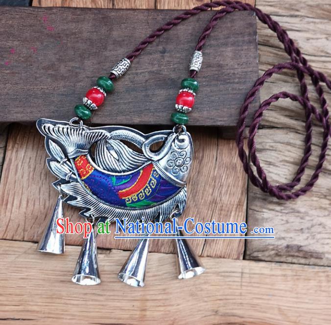 Chinese Traditional Jewelry Accessories Yunnan Minority Embroidered Royalblue Fish Necklace for Women