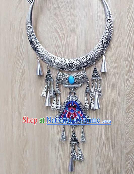 Chinese Traditional Minority Embroidered Blue Carving Necklace Ethnic Folk Dance Accessories for Women