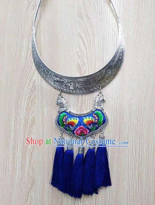 Chinese Traditional Miao Minority Blue Embroidered Sliver Necklace Ethnic Folk Dance Accessories for Women