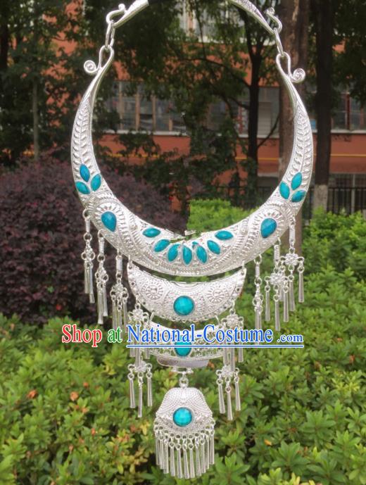 Chinese Traditional Jingpo Minority Blue Necklace Ethnic Folk Dance Accessories for Women