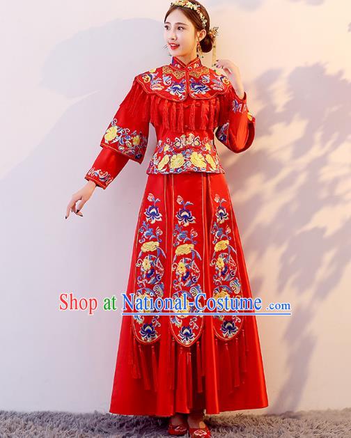 Traditional Chinese Wedding Costume Ancient Bride Embroidered Red Peony Tassel Xiuhe Suit Clothing for Women