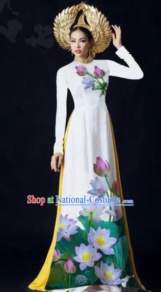 Asian Vietnam Palace Costume Vietnamese Trational Dress Painting Lotus White Ao Dai Cheongsam Clothing for Women