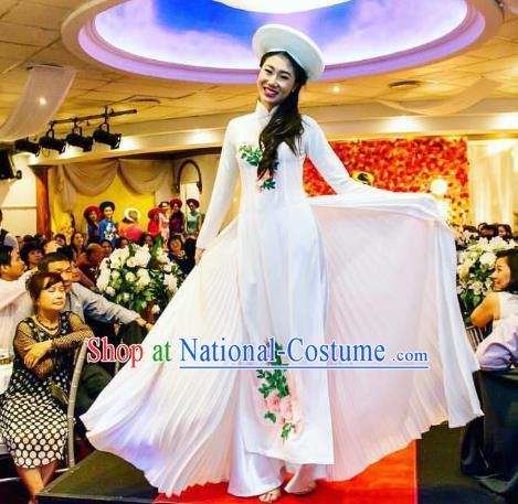 Asian Vietnam Costume Vietnamese Bride Trational Stage Performance Printing Flowers White Ao Dai Cheongsam Dress for Women