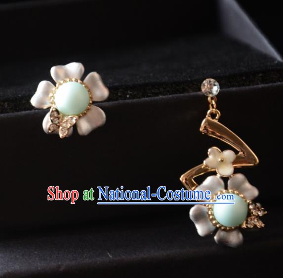 European Western Bride Vintage Accessories Eardrop Renaissance Flowers Earrings for Women