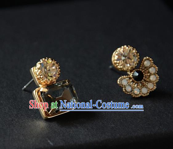 European Western Bride Vintage Accessories Eardrop Renaissance Peacock Earrings for Women