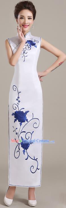 Traditional Chinese National Costume Printing Peony White Cheongsam Dress for Women