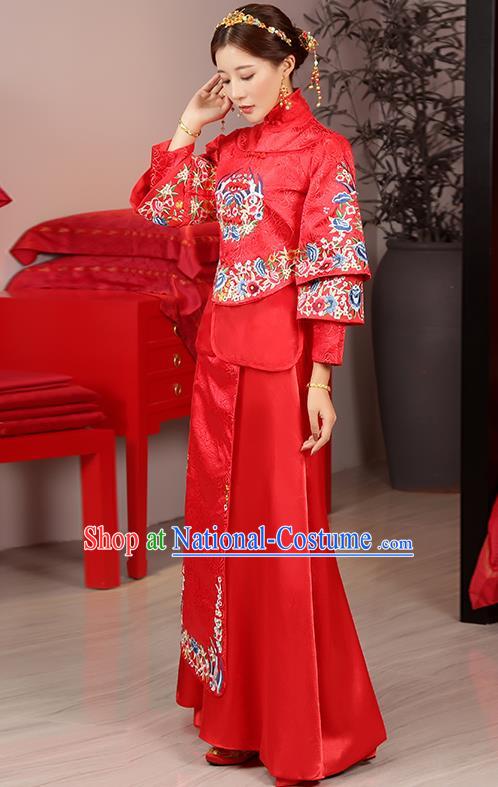 Traditional Chinese Wedding Costumes Traditional Xiuhe Suits Ancient Chinese bridal Full Dress