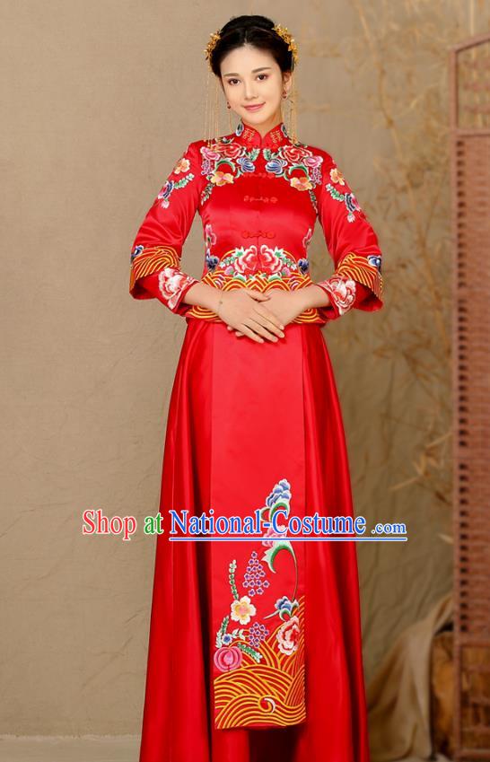 Traditional Chinese Wedding Costume Ancient Bride Toast Cheongsam Embroidered Peony Xiuhe Suits for Women