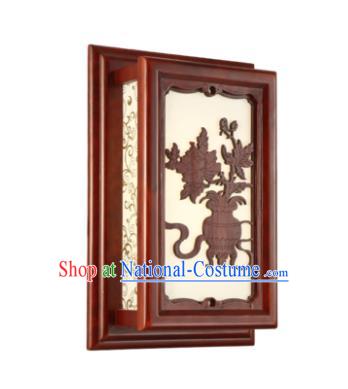 China Handmade Palace Lanterns Wood Wall Lantern Ancient Lanterns Traditional Lamp