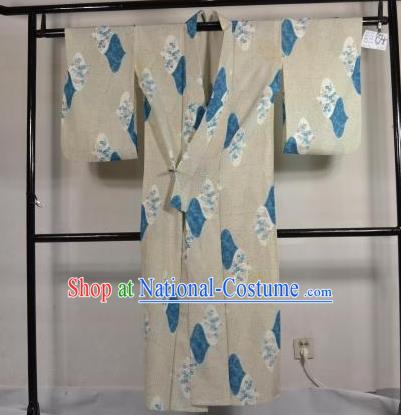 Japanese Traditional Male Kimono Clothing White Satin Haori Kimonos Yukata Robe for Men