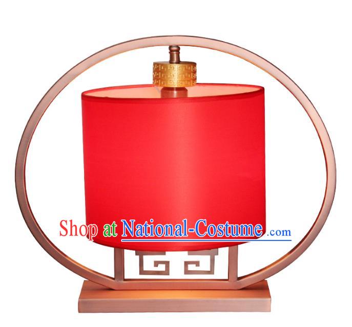 Handmade Traditional Chinese Red Lantern Desk Lamp New Year Lantern