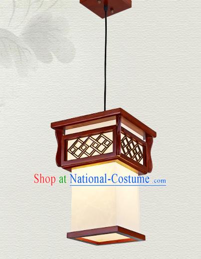 China Traditional Handmade Ancient Hanging Lantern Palace Lanterns Wood Ceiling Lamp