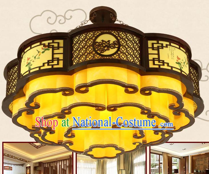 China Traditional Handmade Ancient Pierced Wood Lantern Palace Lanterns Ceiling Lamp