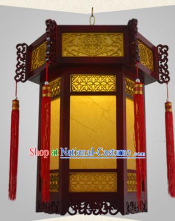 Chinese Handmade Palace Wood Lantern Traditional Hanging Lantern Ceiling Lamp Ancient Lanterns