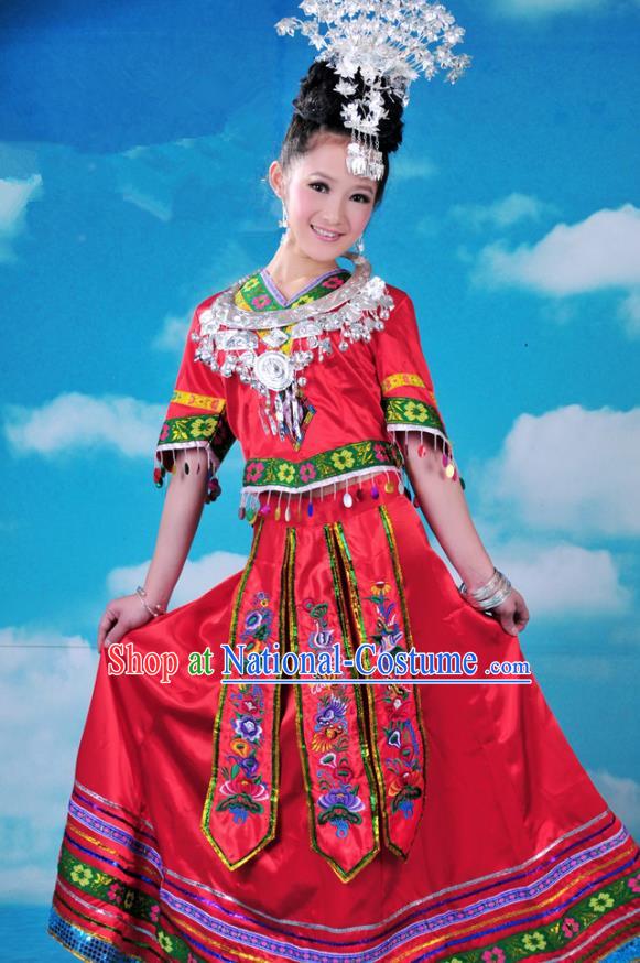 Traditional Chinese Miao Minority Nationality Embroidered Costume Red Dress for Women