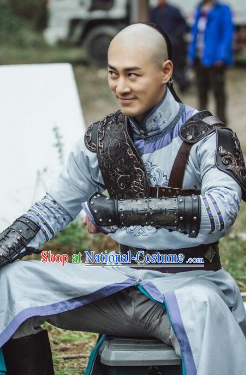 Chinese Qing Dynasty Emperor Hong Taiji Historical Costume China Ancient Manchu Warrior Armour Clothing