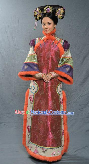 Chinese Qing Dynasty Senior Concubine of Kangxi Historical Costume Ancient Manchu Lady Clothing for Women