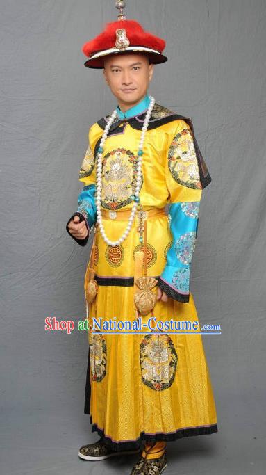 Chinese Qing Dynasty Qianlong Emperor Historical Costume Ancient Manchu King Robe Clothing for Men