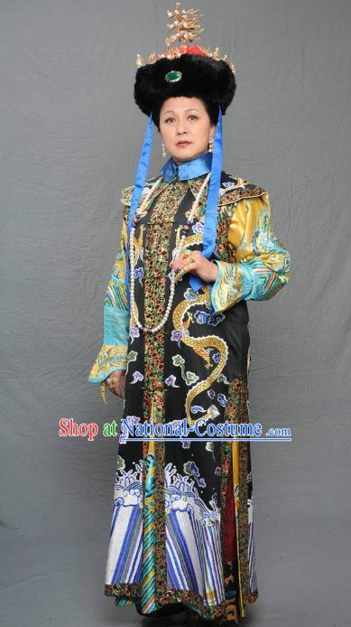 Chinese Qing Dynasty Manchu Queen Mother of Kangxi Historical Costume Ancient Empress Dowager Clothing for Women