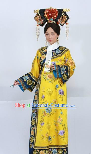 Chinese Ancient Qing Dynasty Qianlong Empress Replica Costumes Manchu Queen Dress Historical Costume for Women