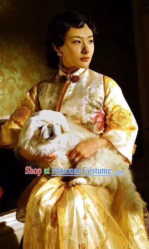 Chinese Qing Dynasty Manchu Queen Wanrong Embroidered Dress Palace Replica Costumes for Women