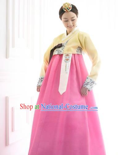 Korean Traditional Bride Hanbok Clothing Yellow Blouse and Pink Skirt Korean Fashion Apparel Costumes for Women