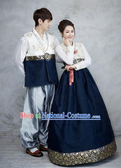 Asian Korean Traditional Palace Navy Hanbok Clothing Ancient Korean Bride and Bridegroom Costumes Complete Set