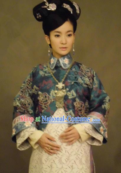 Chinese Ancient Qing Dynasty Manchu Princess Embroidered Costume for Women