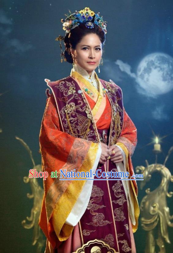 Chinese Ancient Empress Costume Ming Dynasty Queen of Zhu Di Embroidered Dress for Women