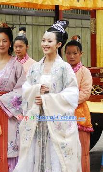 Chinese Ancient Novel Journey to the West Girl Country King Embroidered Costume for Women