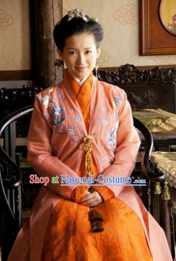 Ancient Chinese Ming Dynasty Historical Costume Nobility Lady Embroidered Replica Costume for Women