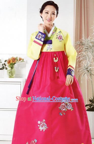 Top Grade Korean Bride Traditional Palace Hanbok Yellow Blouse and Rosy Dress Fashion Apparel Costumes for Women