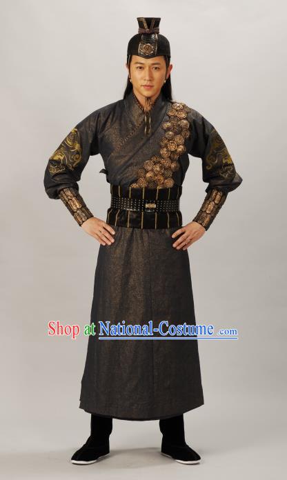 Traditional Chinese Ming Dynasty Ancient Imperial Bodyguard Costume for Men