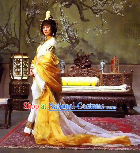 Chinese Ancient Ming Dynasty Empress of Yongle Embroidered Dress Costume for Women