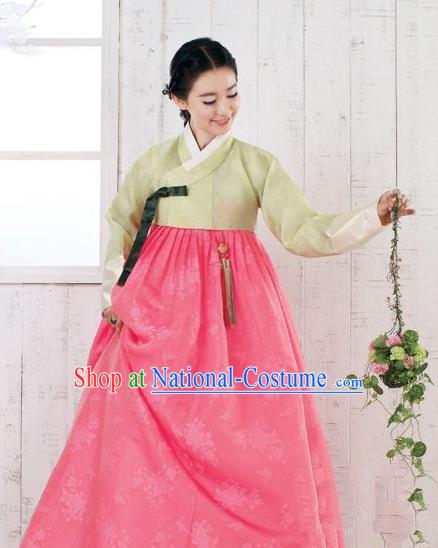 Top Grade Korean Hanbok Traditional Green Blouse and Pink Dress Fashion Apparel Costumes for Women