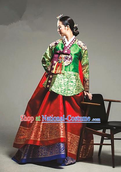 Top Grade Korean Palace Hanbok Traditional Empress Green Blouse and Red Dress Fashion Apparel Costumes for Women