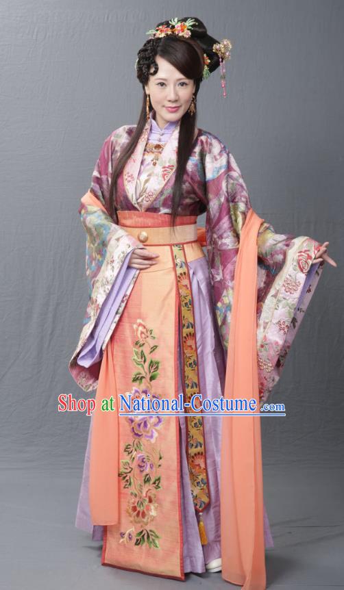 Chinese Ancient Imperial Concubine Wan Costume Ming Dynasty Palace Lady Embroidered Dress for Women