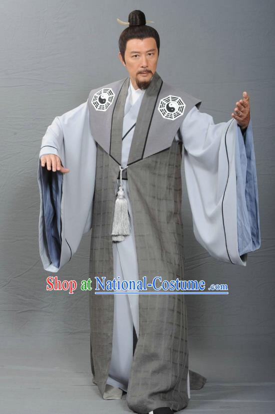 Ancient Chinese Ming Dynasty Swordsman Taoist Costume Priest Frock for Men