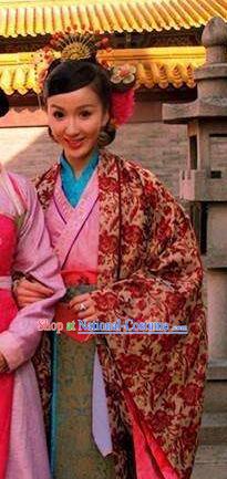 Chinese Ancient Song Dynasty Imperial Consort Pang of Zhao Zhen Mullet Dress Replica Costume for Women