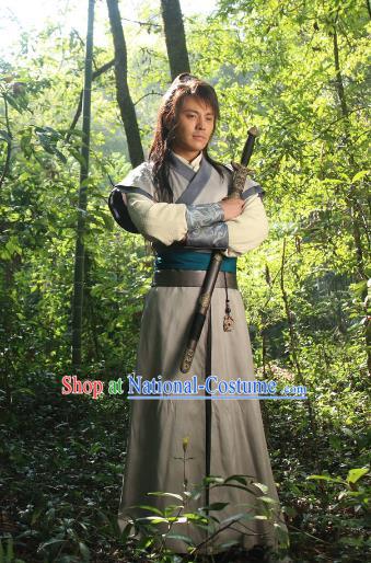 Chinese Ming Dynasty Swordsman Robe Ancient Knight-errant Replica Costume for Men