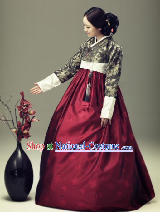 Korean Traditional Bride Tang Garment Hanbok Formal Occasions Brown Blouse and Wine Red Dress Ancient Costumes for Women