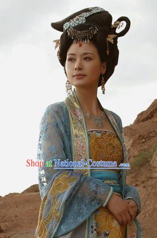 Chinese Ancient Song Dynasty Khrom Countess Embroidered Dress Replica Costume for Women