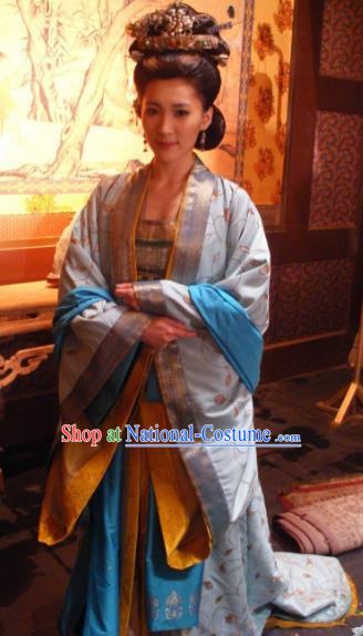 Chinese Ancient Southern Song Dynasty Imperial Consort of Zhao Gou Embroidered Dress Replica Costume for Women