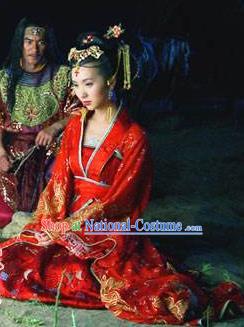 Chinese Ancient Khotan Kingdom Princess Wedding Dress Embroidered Replica Costume for Women