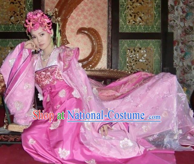 Chinese Tang Dynasty Palace Lady Yang Yuhuan Embroidered Dress Ancient Imperial Concubine Historical Costume for Women